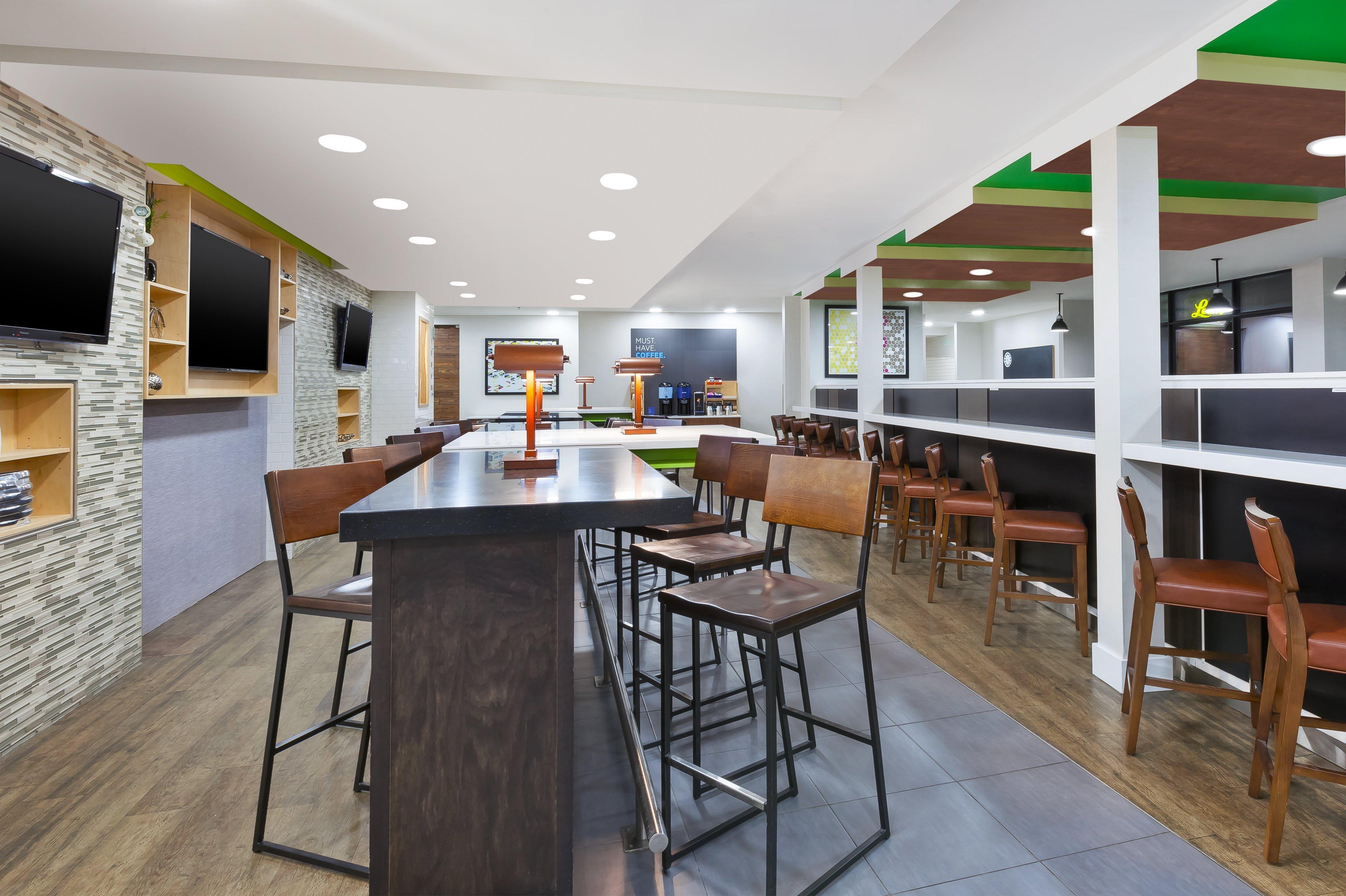 Holiday Inn Express Winnipeg Airport - Polo Park By Ihg Exterior foto